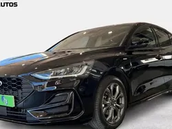 Negro Usado 2023 Ford Focus ST-Line | 18.299 € (Precio justo)