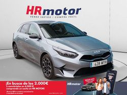 Gris Usado 2025 Kia Ceed Style Berlina | 20.940 € (Buen precio)