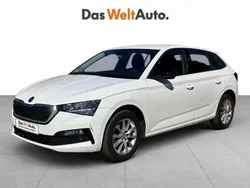 Blanco Usado 2021 Skoda Scala Ambition Utilitario | 13.400 € (Precio justo)