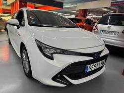 Blanco Usado 2020 Toyota Corolla Active Familiar | 18.590 € (Precio justo)