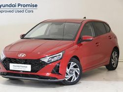 Rojo Usado 2024 Hyundai i20 | 19.490 € (Un poco caro)