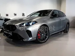 Gris / plata Nuevo 2025 BMW M135 Comfort Edition Utilitario | 67.900 €