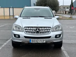 Gris / plata Usado 2008 Mercedes ML320 SUV | 9999 € (Super precio)