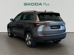 Gris Usado 2023 Skoda Karoq Style SUV | 29.990 € (Caro)