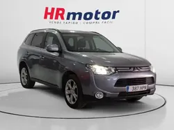 Gris Usado 2013 Mitsubishi Outlander Motion SUV | 12.900 € (Precio justo)