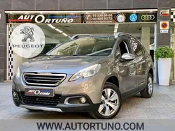 Beige Usado 2016 Peugeot 2008 Active SUV | 8995 € (Precio justo)