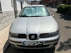 Gris / plata Usado 2002 Seat Leon Berlina | 2300 € (Precio justo)