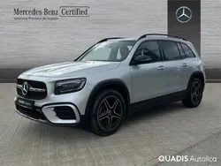 Plata iridio Usado 2024 Mercedes GLB200 SUV | 55.900 €