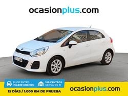 Blanco Usado 2016 Kia Rio Utilitario | 9450 € (Precio justo)