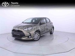 Marrón Usado 2024 Toyota Yaris Hybrid Active Berlina | 21.850 € (Precio justo)