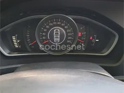 Blanco Usado 2016 Volvo V40 CC Kinetic Familiar | 9500 € (Buen precio)