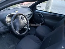 Gris / plata Usado 2005 Ford Ka Utilitario | 2200 € (Precio justo)