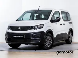 Blanco Usado 2023 Peugeot e-Rifter Active Monovolumen | 32.790 €