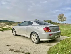 Gris / plata Usado 2003 Hyundai Coupé Coupe | 3600 € (Un poco caro)