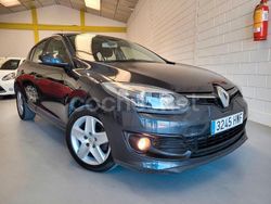 Gris / plata Usado 2014 Renault Mégane III Bose Edition Berlina | 8490 € (Precio justo)