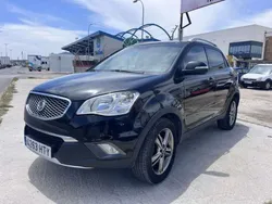 Negro Usado 2015 Ssangyong Korando SUV | 9800 € (Precio justo)