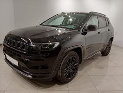 Negro Usado 2023 Jeep Compass Altitude SUV | 39.945 €