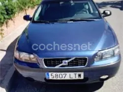 Azul Usado 2001 Volvo S60 Berlina | 2300 € (Buen precio)