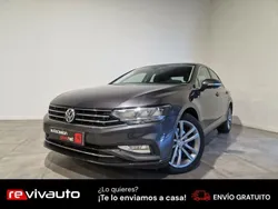 Gris Usado 2020 VW Passat Executive Berlina | 19.990 € (Precio justo)