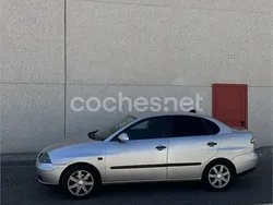 Gris / plata Usado 2007 Seat Cordoba Reference Berlina | 1600 € (Precio justo)