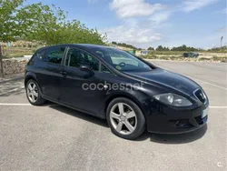 Negro Usado 2005 Seat Leon Stylance Berlina | 4800 € (Precio justo)