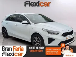 Blanco Usado 2018 Kia Ceed Plus Berlina | 12.090 € (Precio justo)