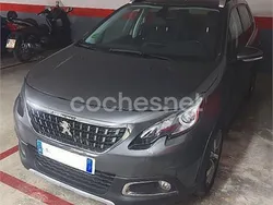 Gris / plata Usado 2017 Peugeot 2008 Allure SUV | 9500 € (Precio justo)