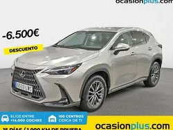 Gris Usado 2022 Lexus NX300h Executive Line SUV | 44.091 €
