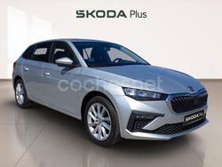 Gris / plata Usado 2024 Skoda Scala Selection Utilitario | 21.490 € (Un poco caro)