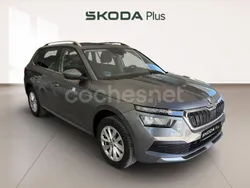 Gris Usado 2024 Skoda Kamiq Ambition SUV | 20.400 € (Precio justo)