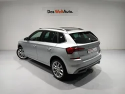 Gris plata Usado 2023 Skoda Kamiq Sport SUV | 23.400 € (Precio justo)