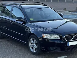 Negro Usado 2010 Volvo V50 Drive Kinetic Familiar | 6900 €
