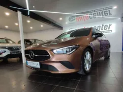 Beige Usado 2022 Mercedes CLA200 Shooting Brake Familiar | 33.900 € (Precio justo)