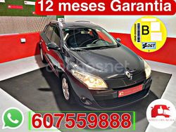 Negro Usado 2011 Renault Mégane GrandTour Dynamique Familiar | 6380 € (Precio justo)