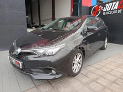 Toyota Auris Hybrid