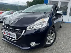 Usado 2015 Peugeot 208 Style Utilitario | 6690 € (Buen precio)