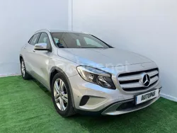 Gris / plata Usado 2014 Mercedes GLA200 Urban SUV | 13.490 € (Buen precio)