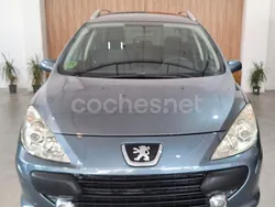 Verde Usado 2006 Peugeot 307 Familiar | 5999 € (Caro)