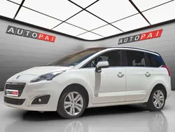 Blanco Usado 2016 Peugeot 5008 Allure Monovolumen | 9400 € (Buen precio)