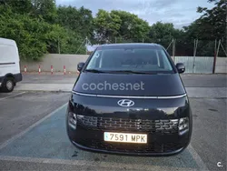 Negro Usado 2024 Hyundai Staria Van | 45.000 € (Un poco caro)