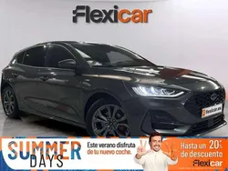 Gris Usado 2022 Ford Focus ST-Line Berlina | 17.290 € (Precio justo)