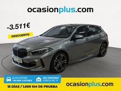 Gris / plata Usado 2024 BMW 118 Utilitario | 27.550 € (Precio justo)