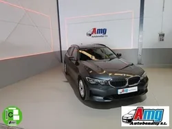 Gris Usado 2019 BMW 318 Advantage Familiar | 22.900 € (Caro)