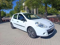 Blanco Usado 2013 Renault Clio IV Expression Utilitario | 6500 € (Precio justo)