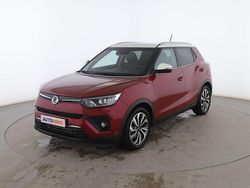 Rojo Usado 2022 Ssangyong (KGM) Tivoli Limited SUV | 18.699 € (Caro)