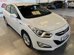 Blanco Usado 2012 Hyundai i40 Berlina | 9990 € (Precio justo)