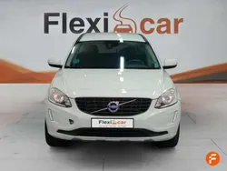 Blanco Usado 2017 Volvo XC60 Kinetic SUV | 20.490 €