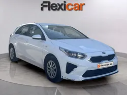 Blanco Usado 2018 Kia Ceed Berlina | 10.890 € (Precio justo)