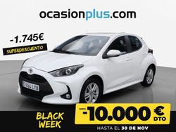 Blanco Usado 2022 Toyota Yaris Edition Berlina | 19.200 € (Un poco caro)