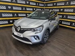 Gris Usado 2024 Renault Captur Techno SUV | 21.400 € (Un poco caro)